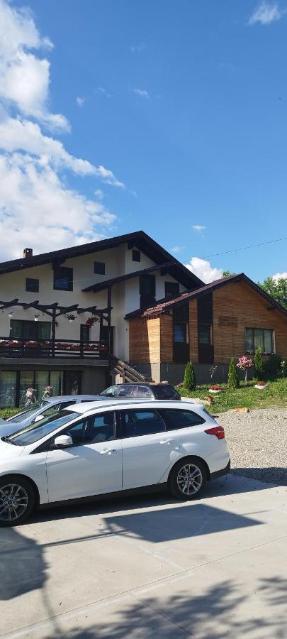 Villa Casa Dunca Sighetu Marmaţiei Esterno foto