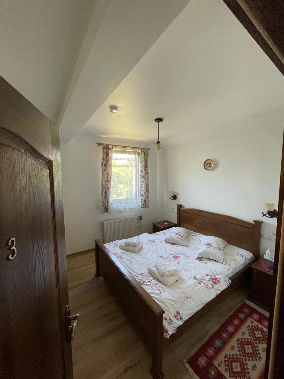 Villa Casa Dunca Sighetu Marmaţiei Esterno foto