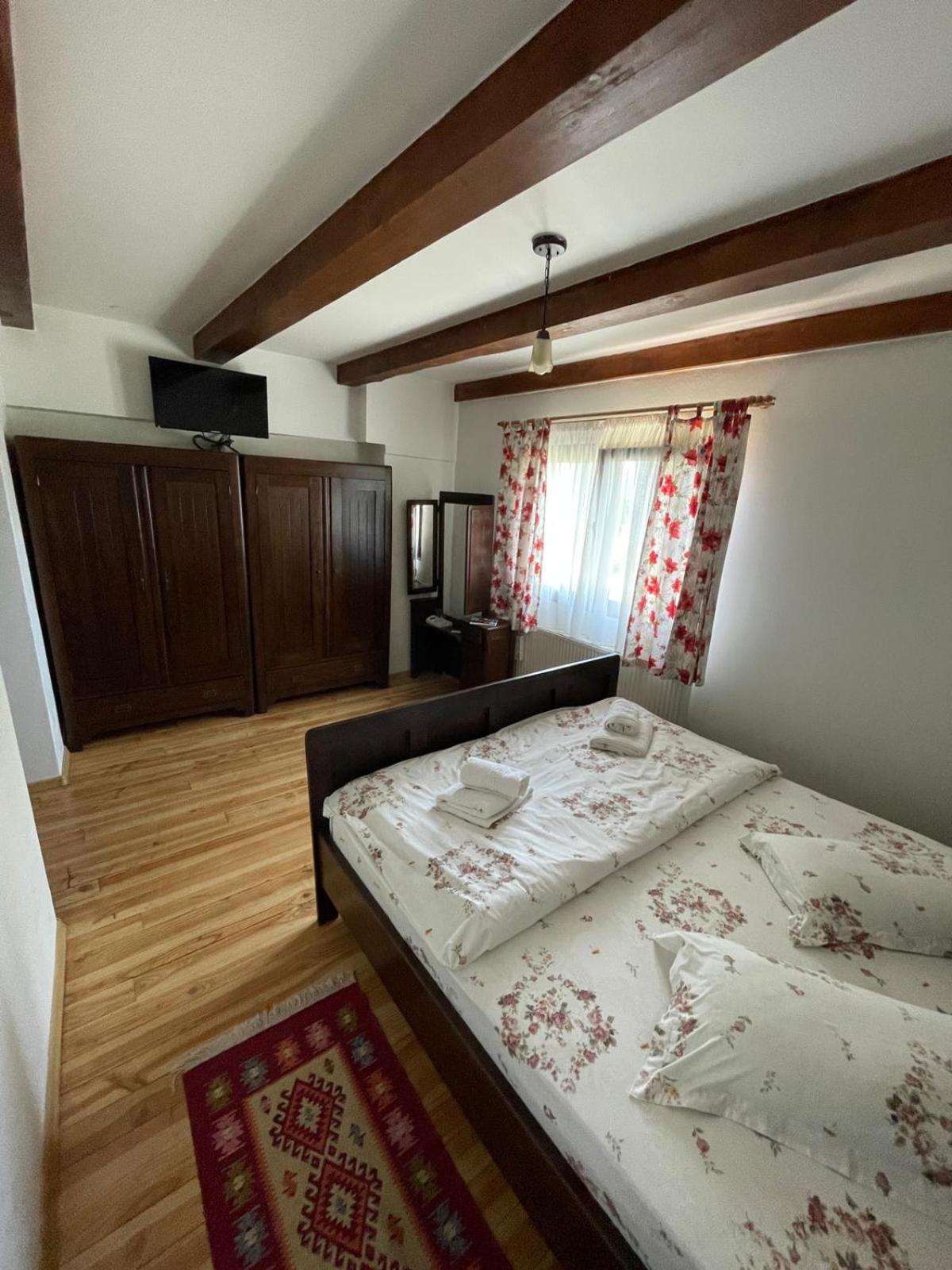 Villa Casa Dunca Sighetu Marmaţiei Esterno foto