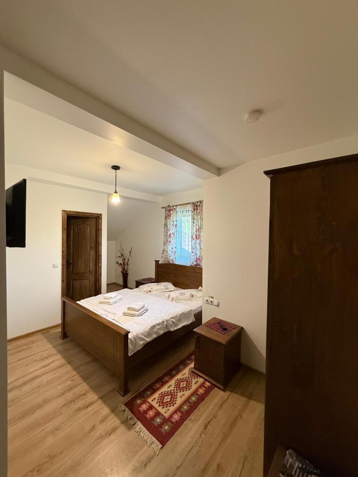 Villa Casa Dunca Sighetu Marmaţiei Esterno foto