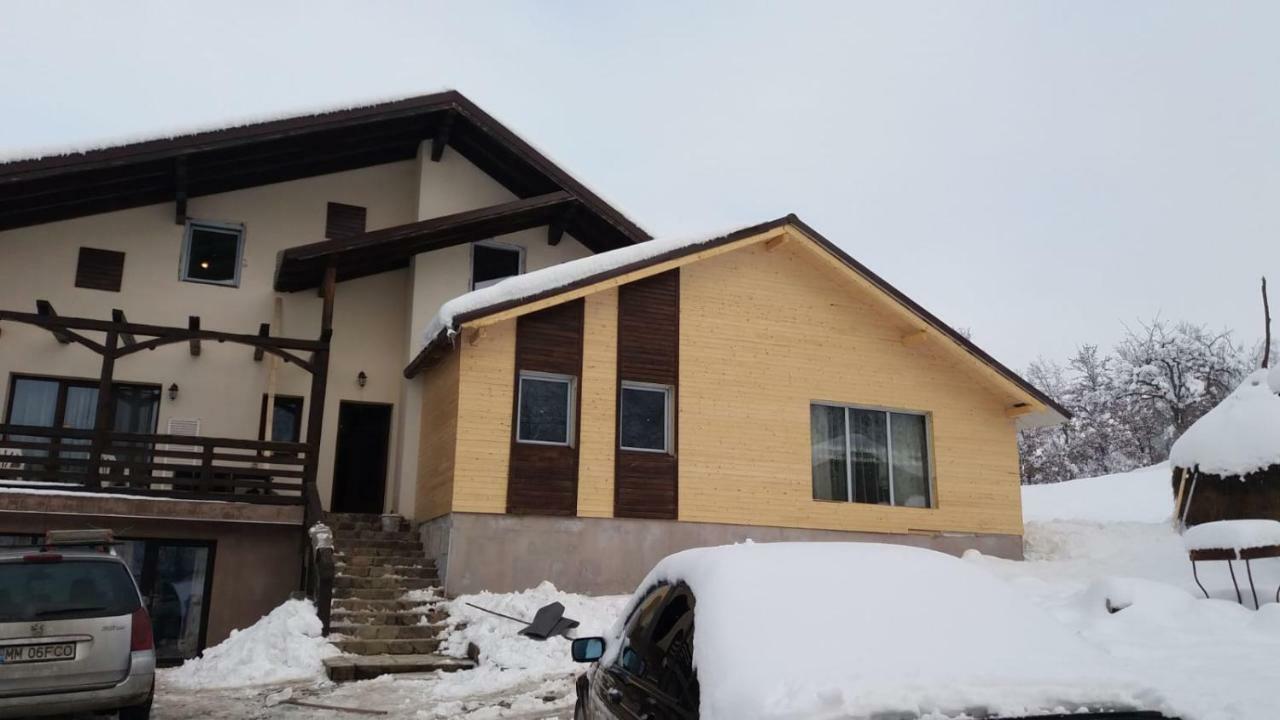 Villa Casa Dunca Sighetu Marmaţiei Esterno foto