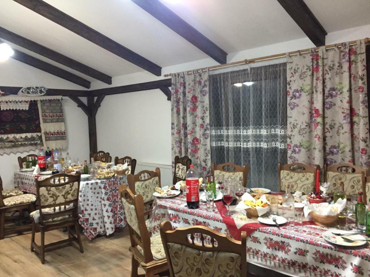 Villa Casa Dunca Sighetu Marmaţiei Esterno foto