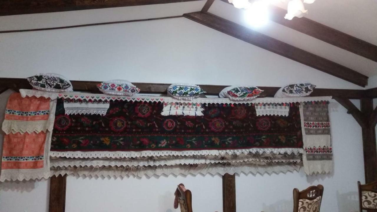 Villa Casa Dunca Sighetu Marmaţiei Esterno foto